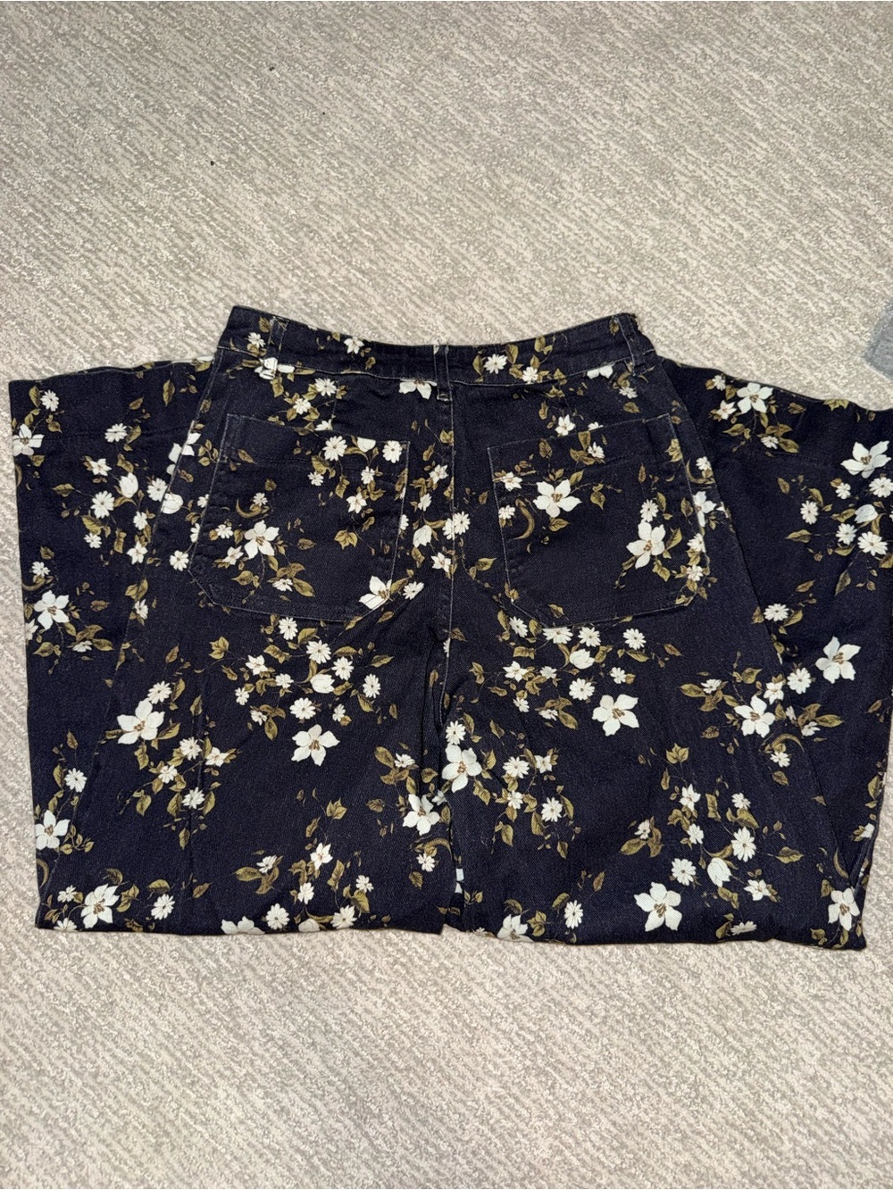Entro Floral Wide-Leg Pants - Picture 5 of 5
